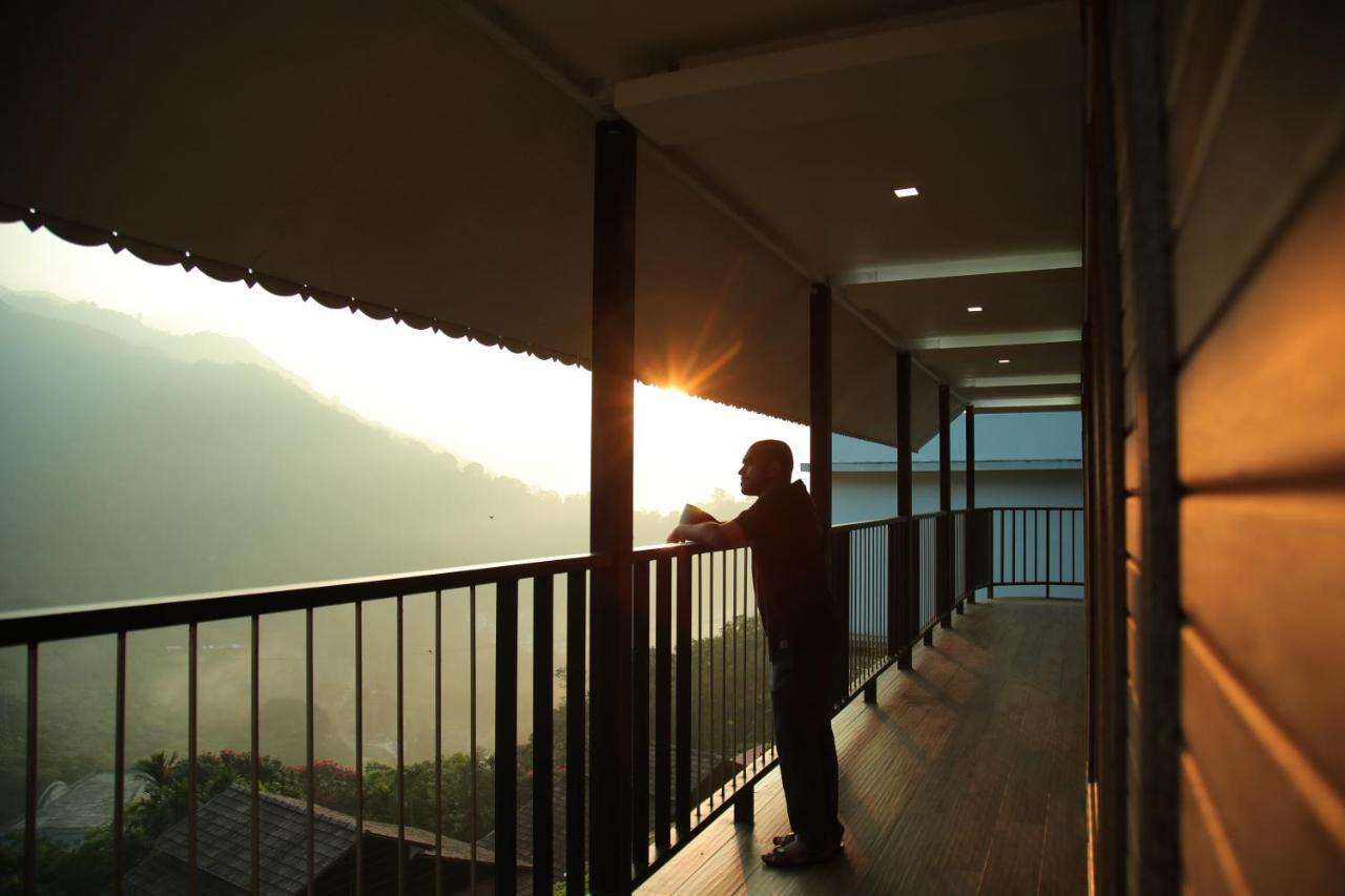 Dream Coconut Villa Resort Munnar Exterior foto